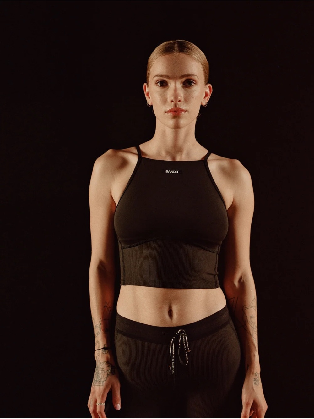 Bandit running 6-pocket race crop top size M